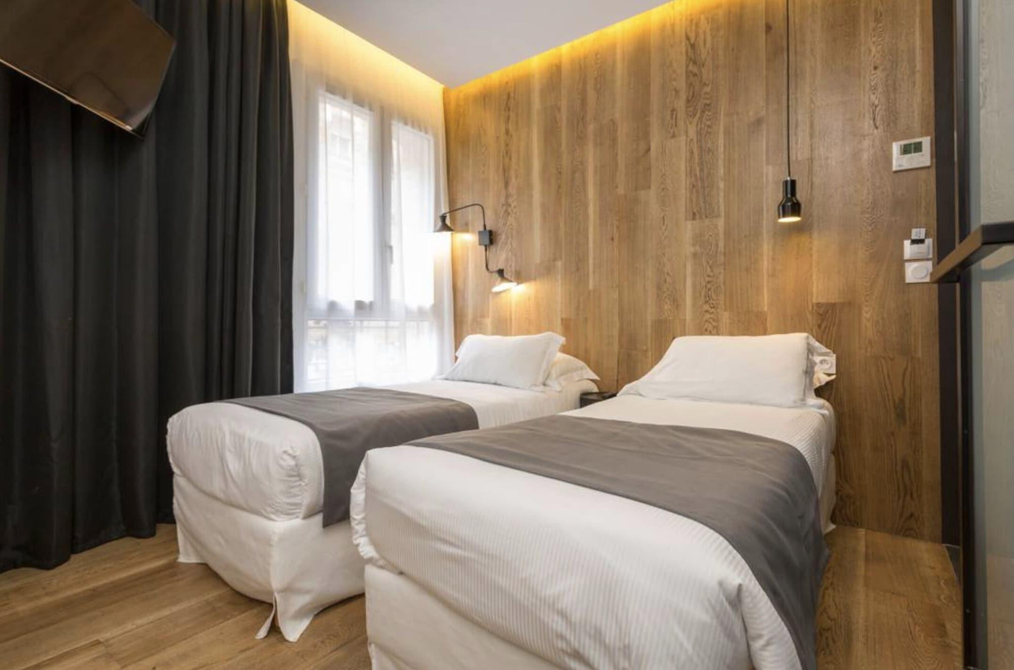 Atypik Hotel Clichy Dış mekan fotoğraf