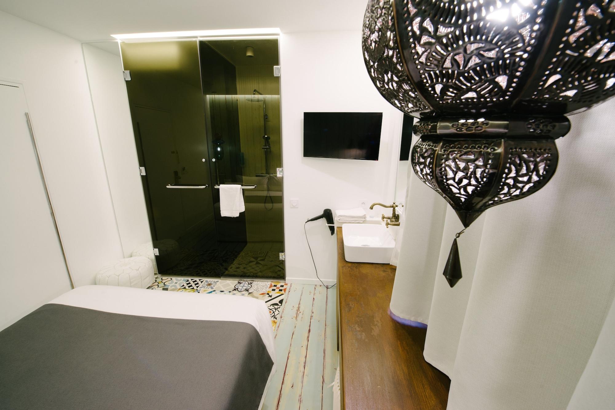 Atypik Hotel Clichy Dış mekan fotoğraf