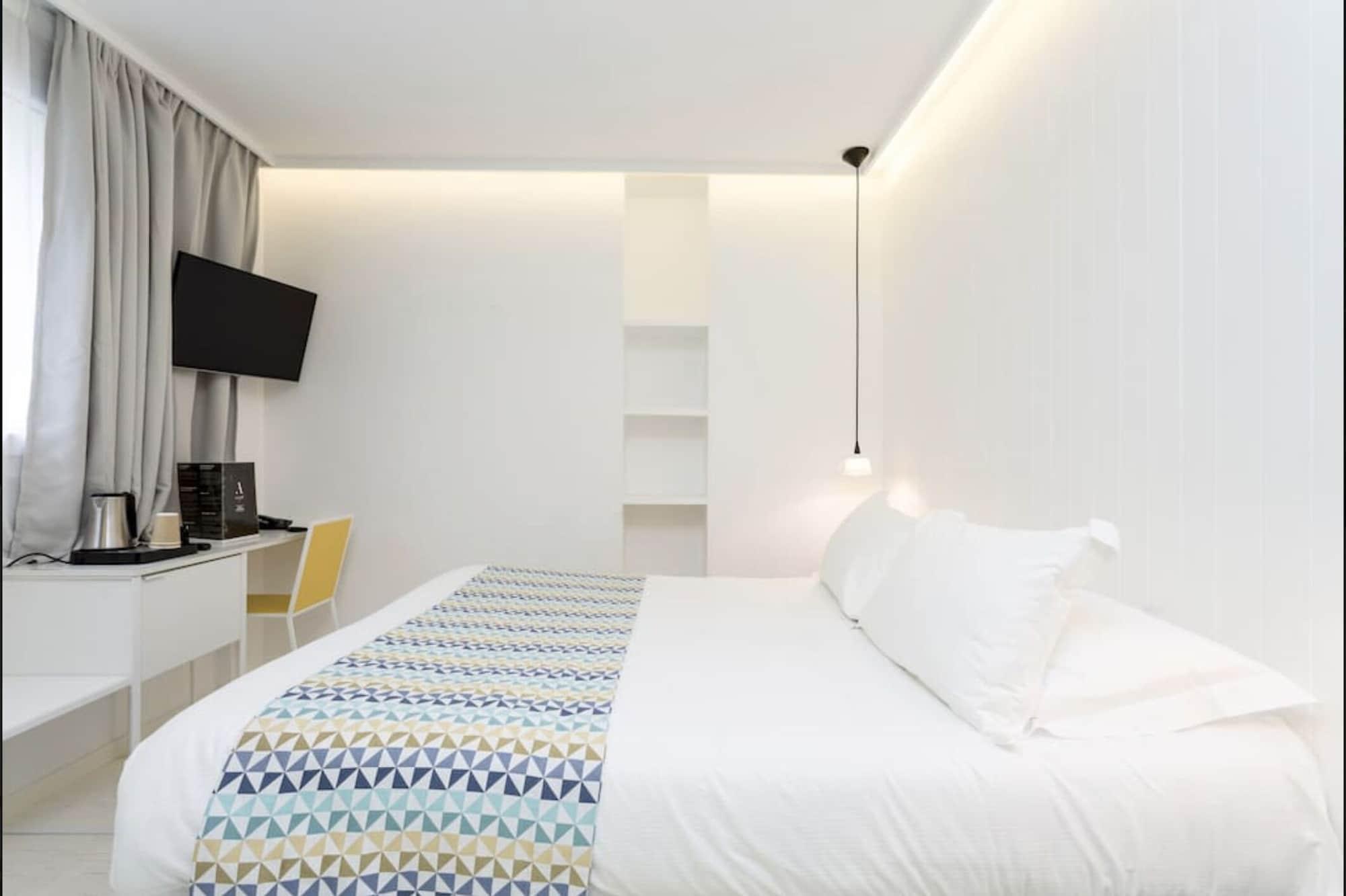 Atypik Hotel Clichy Dış mekan fotoğraf