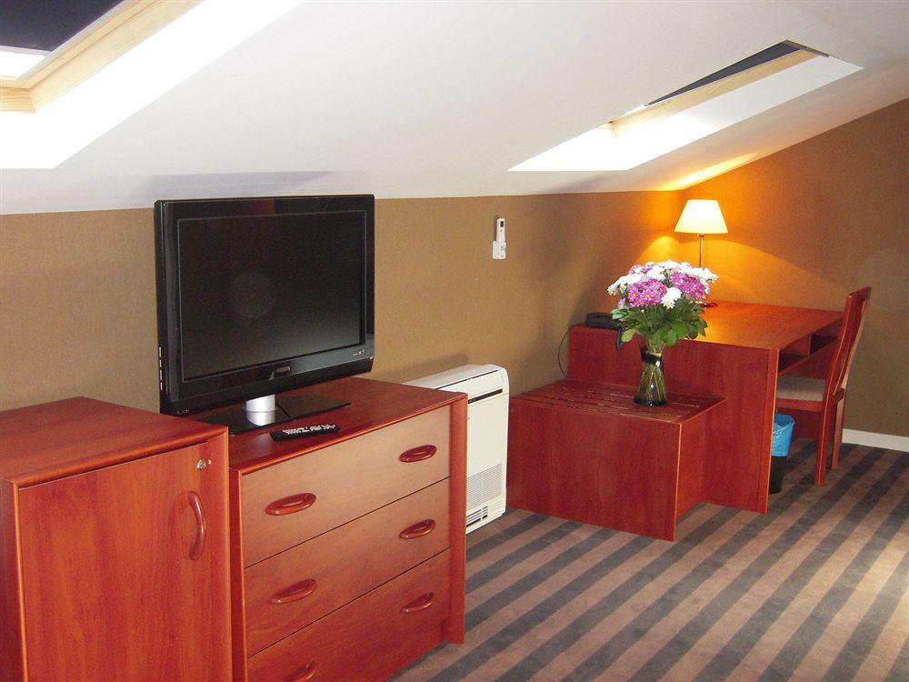 Atypik Hotel Clichy Dış mekan fotoğraf