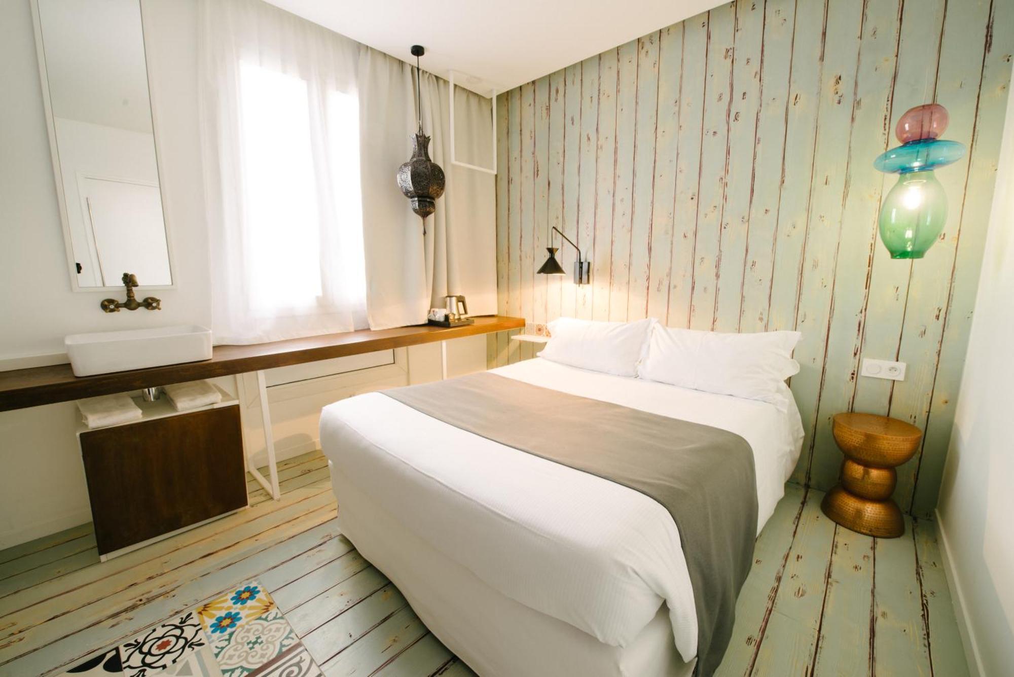 Atypik Hotel Clichy Dış mekan fotoğraf