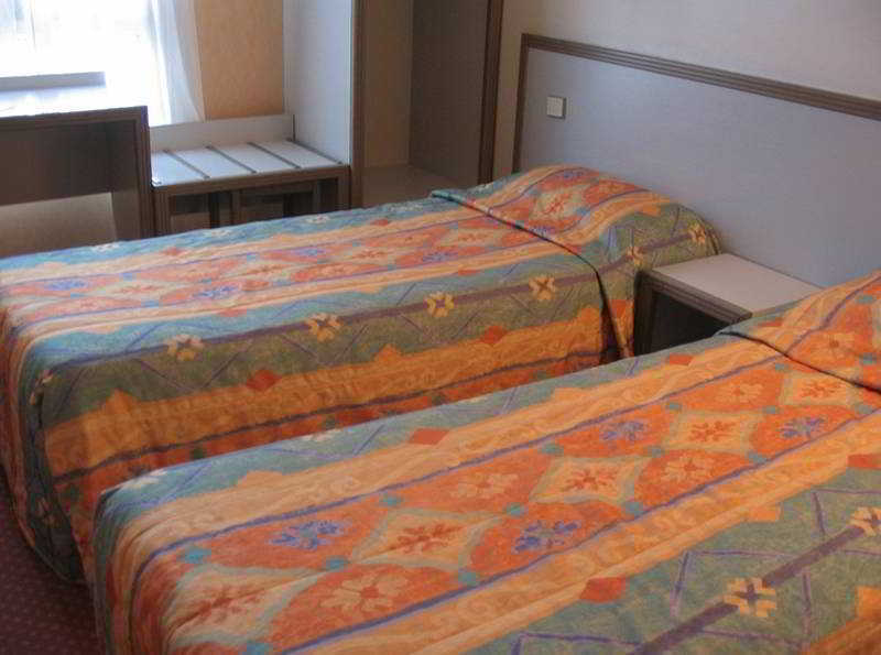 Atypik Hotel Clichy Dış mekan fotoğraf